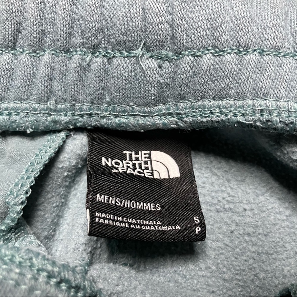 ☀️ The North Face Sweat Shorts Mens Size Small Green/Blue - Picture 7 of 7
